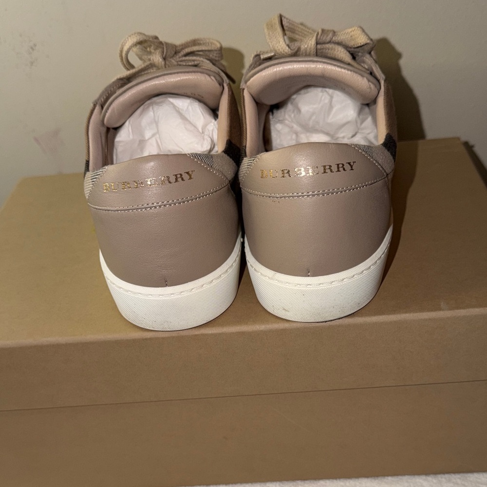 Burberry Beige and White Sneakers - Picture 8 of 12
